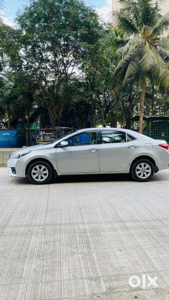 Toyota Corolla Altis 2016 Petrol Well Maintained