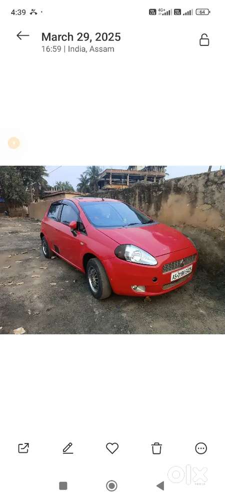 Fiat Grande Punto 2014 Petrol 80000 Km Driven