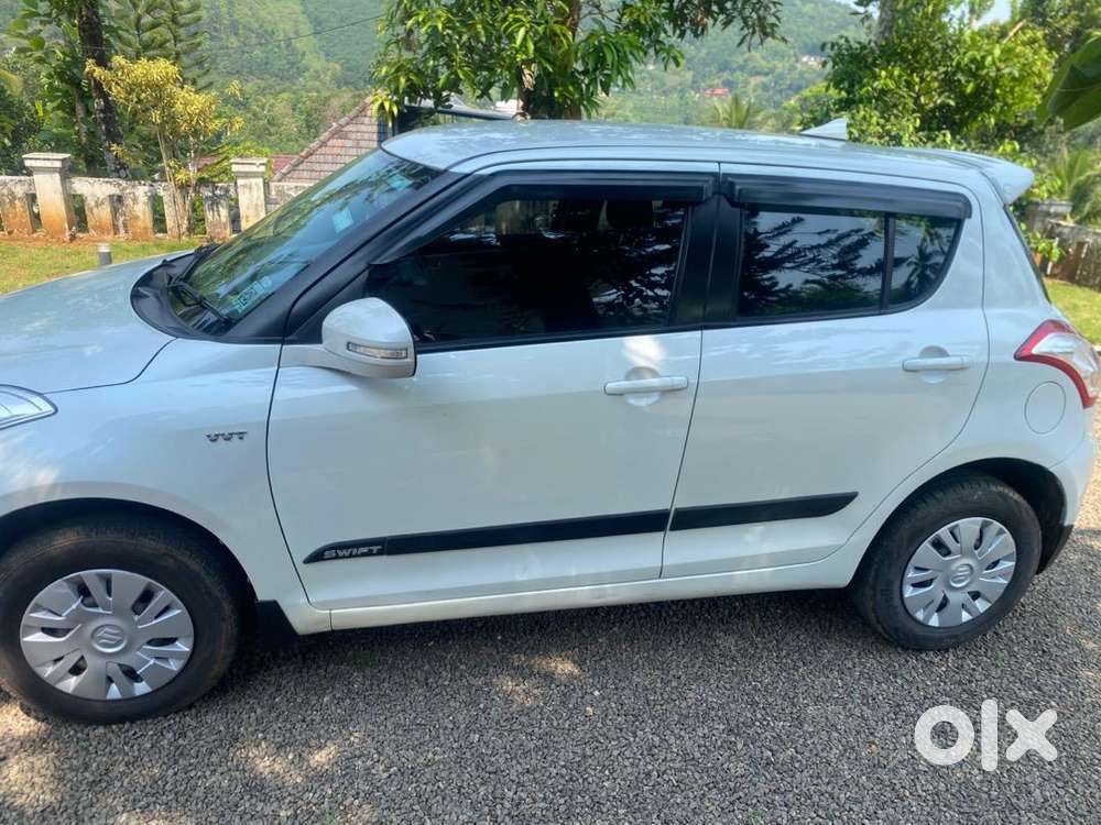 Maruti Suzuki Swift 2013 Petrol Well Maintained