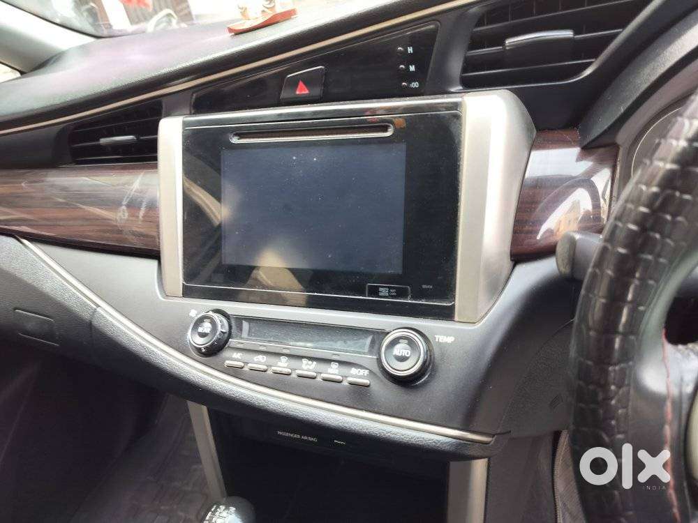 Toyota Innova Crysta