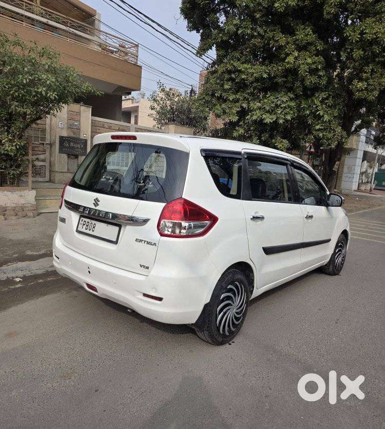 Maruti Suzuki Ertiga Vdi Shvs, 2016, Diesel