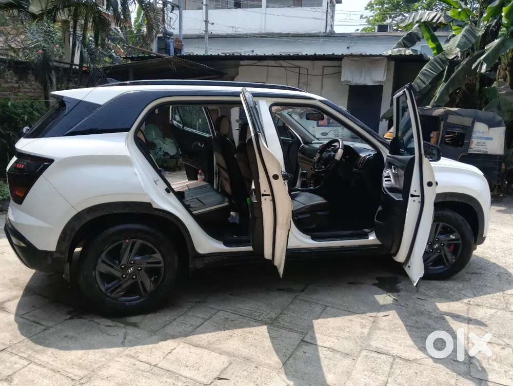 As-01 Creta Knight Diesel  Better Than New  27kmpl  Warranty