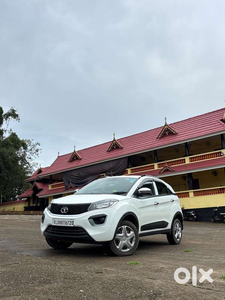 2019 Tata Nexon Xm Petrol-54k Km-calgary White