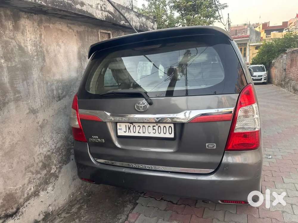 Toyota Innova 2013 Diesel Well Maintained