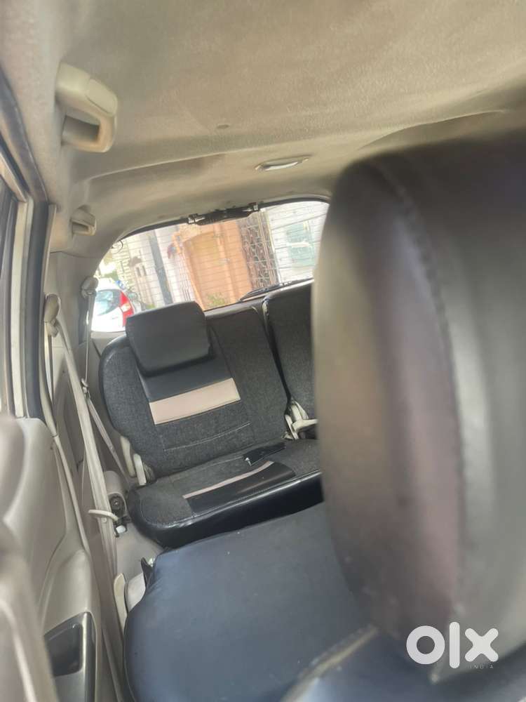 Toyota Innova Diesel 2011