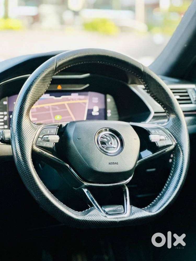 Skoda Superb 2.0 Sportline Tsi At, 2021, Petrol