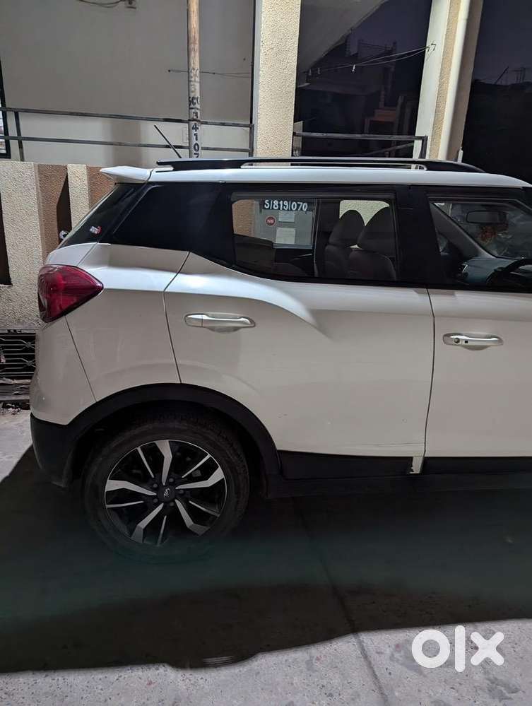 Mahindra Petrol Car 2020
