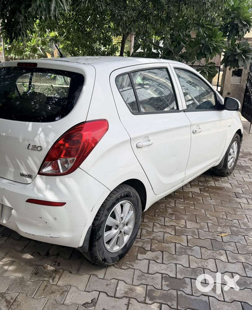 Hyundai I20 Sportz 1.2 Bs-iv, 2014, Petrol