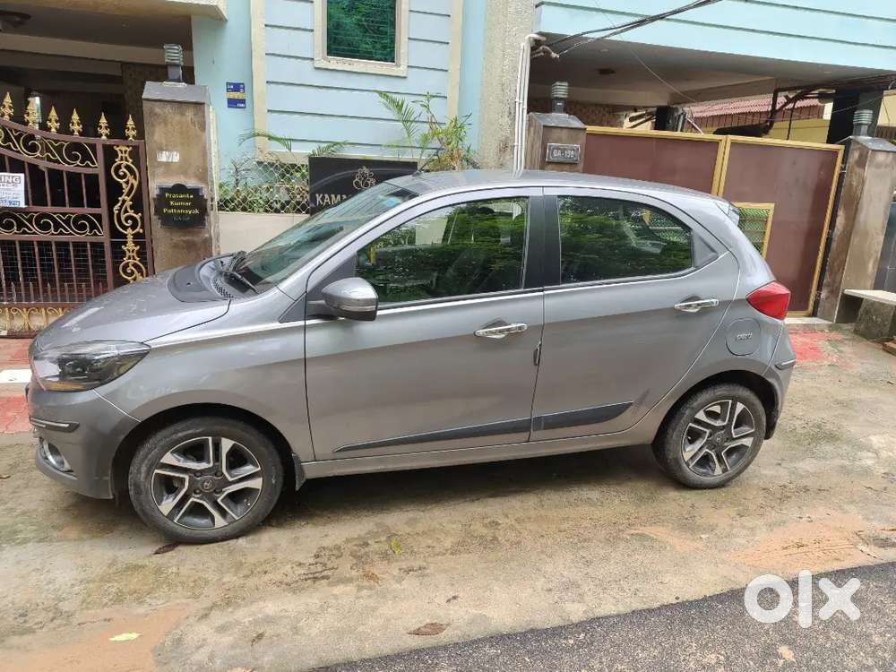 Tata Tiago Xza Plus(amt)