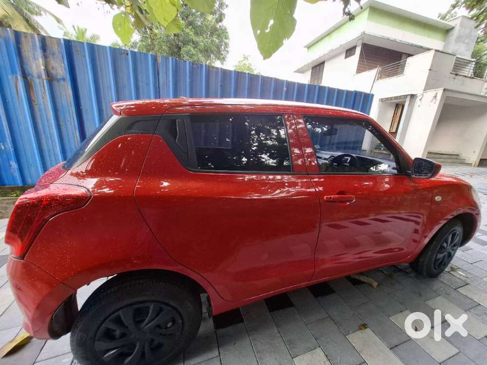 Maruti Suzuki Swift Lxi Option, 2024