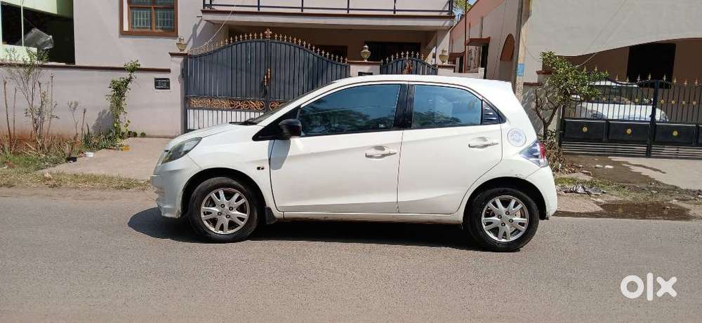 Honda Brio 2011-2013 V Mt, 2013, Petrol