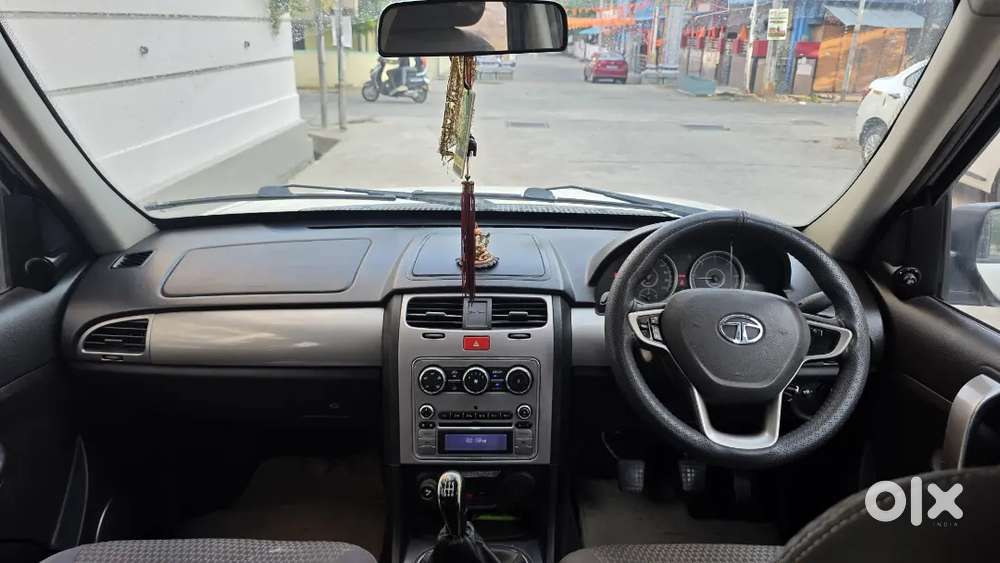 Tata Safari Storme Diesel 2015