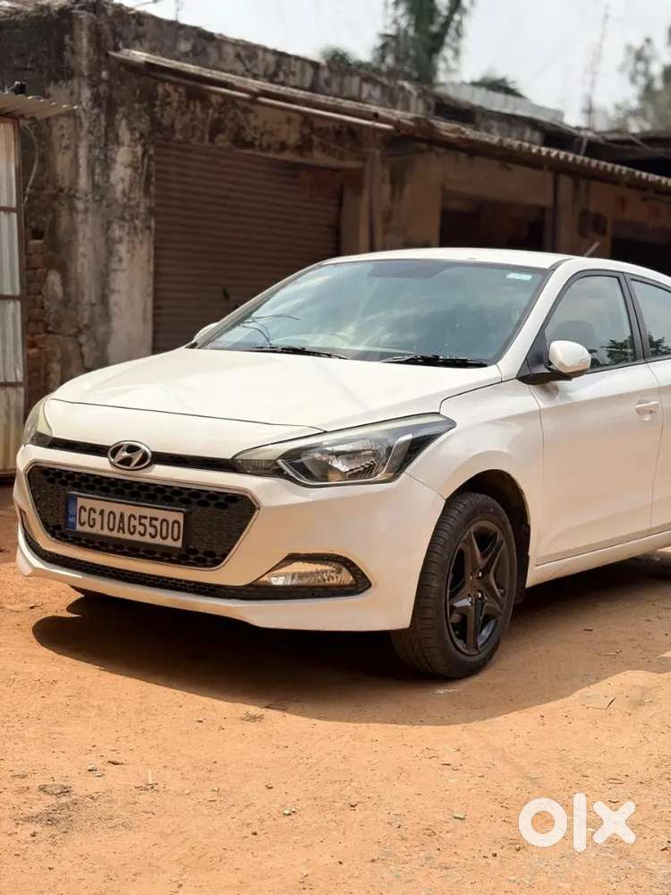 Hyundai I20 Asta 2017 Option Gadi Bhout Acchi Condition Me H