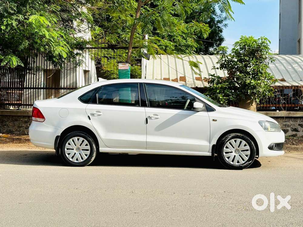 Volkswagen Vento 2013-2015 1.2 Tsi Comfortline At, 2015, Petrol