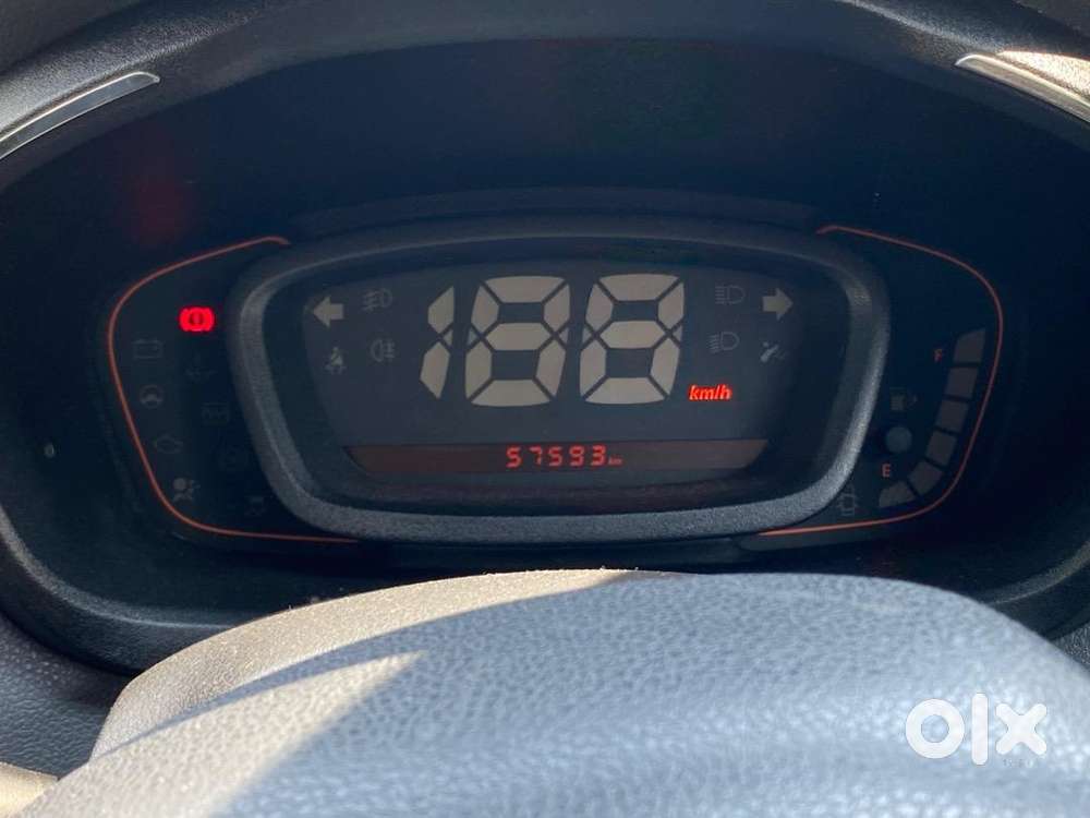 Renault Kwid 2016 Petrol 57000 Km Driven