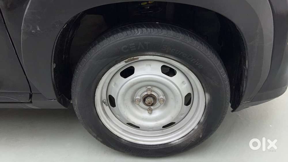 Nissan Magnite 1.0 Xe, 2024, Petrol
