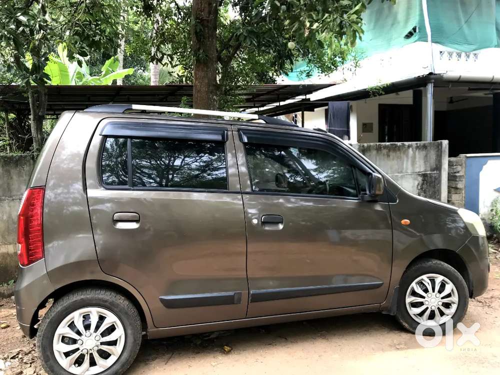 Maruti Suzuki Wagon R 2015 Petrol Well Maintained