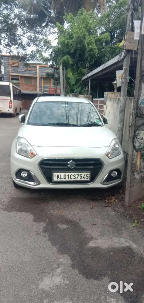 Maruti Suzuki Dzire 2021 Petrol 122000 Km Driven
