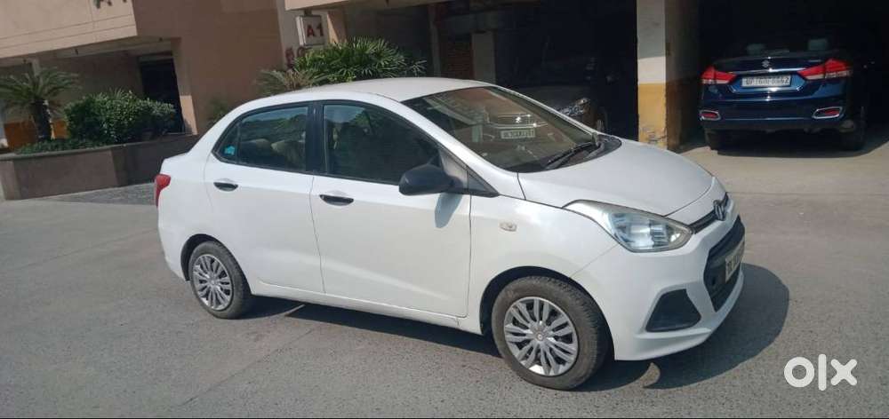 Xcent White Cng 2016, All Original, Newly Paint,chilled Ac, 1st  Owner