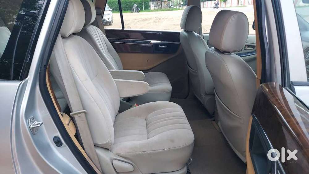 Toyota Innova 2.5 G (diesel) 7 Seater, 2012, Diesel