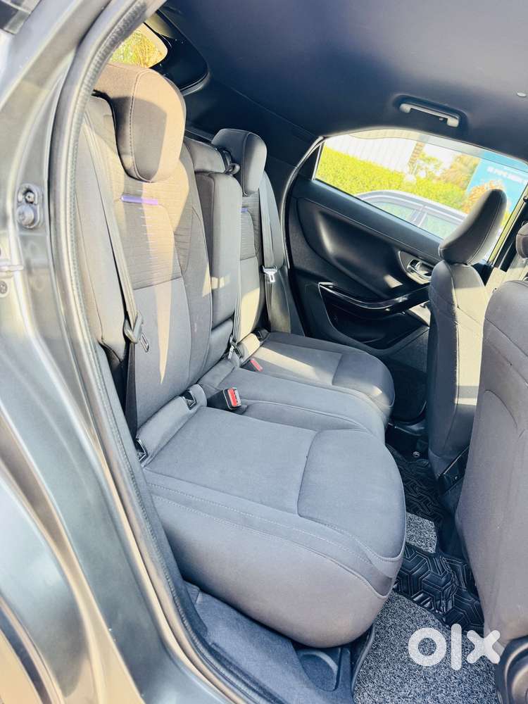 Tata Nexon Fearless Pr Plus S 1.2 Revotorq Diesel 6amt Dual Tone, 20..