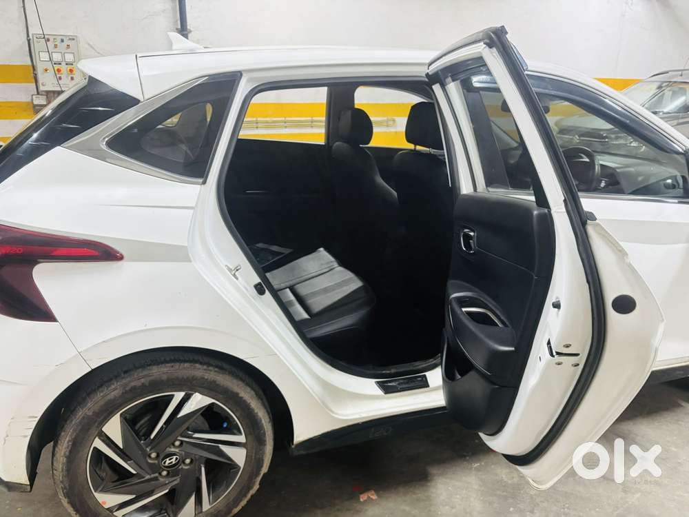Hyundai New I20 1.0 Asta (o) Turbo Dct, 2021, Petrol