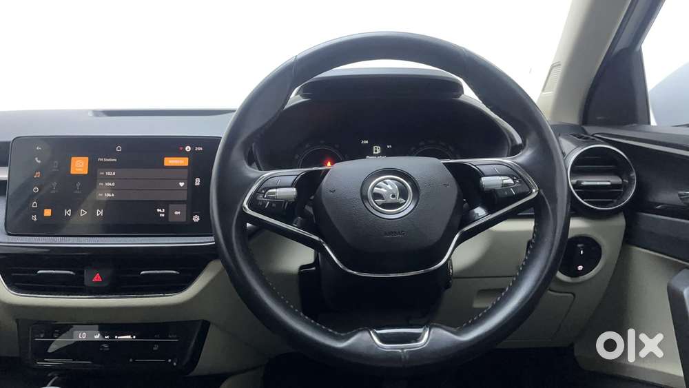 Skoda Slavia Ambition 1.0l Tsi Mt, 2022, Petrol