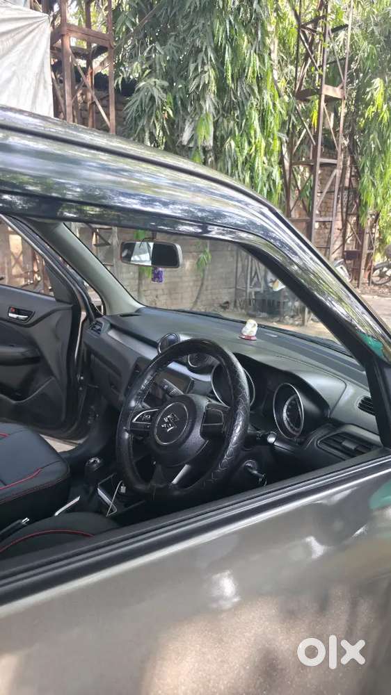 Maruti Suzuki New-gen Swift 2024 Petrol 27000 Km Driven