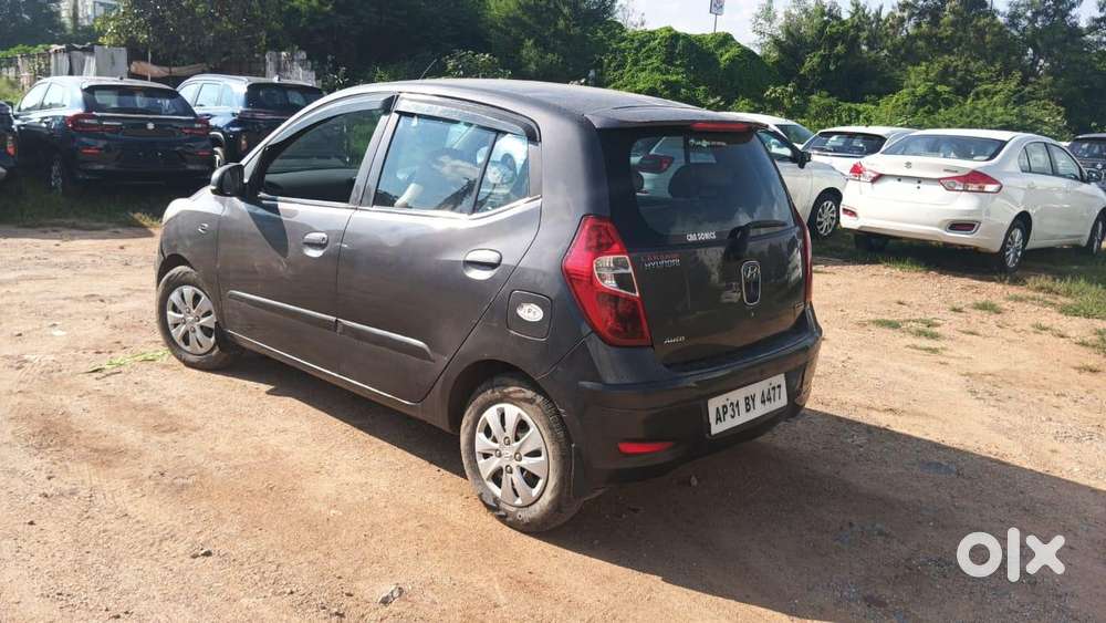 Hyundai I10 Sportz At, 2012, Petrol