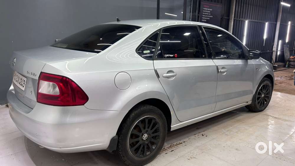 Skoda Rapid Diesel 2015