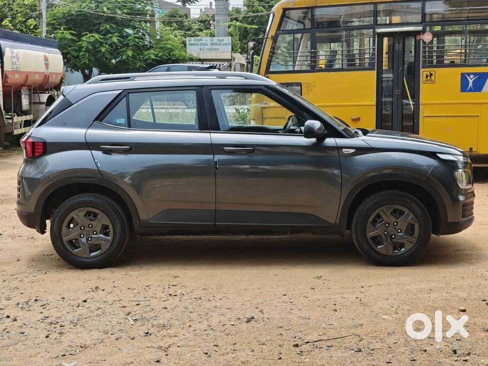Hyundai Venue S Mt 1.2 Kappa, 2024