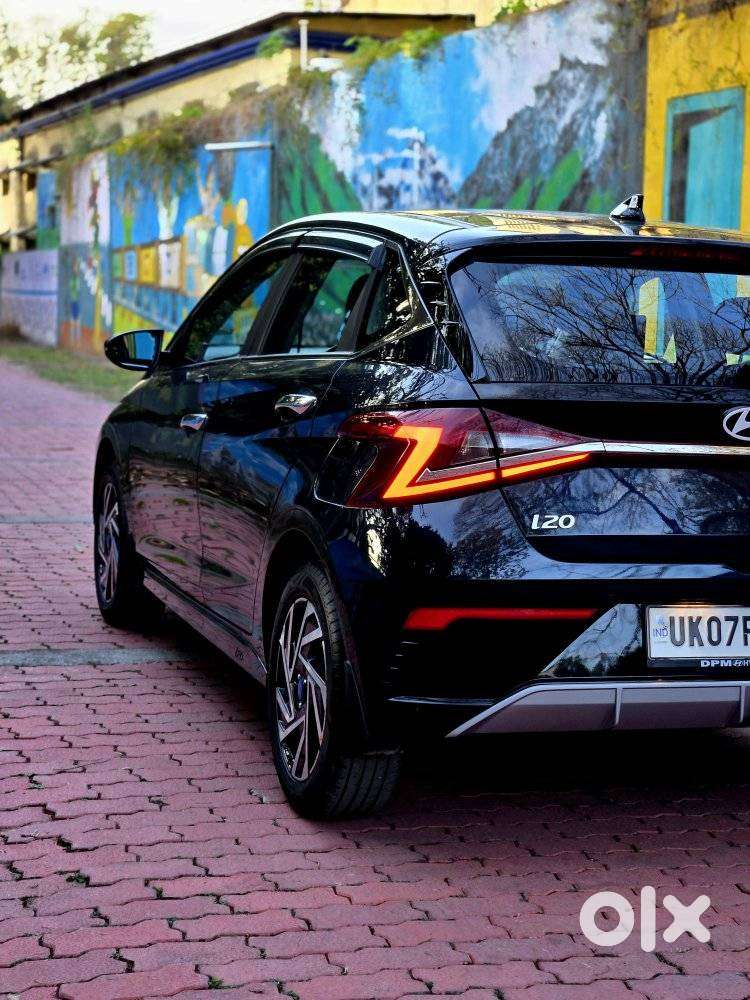 Hyundai I20 Asta (o) 1.2 Ivt, 2024, Petrol