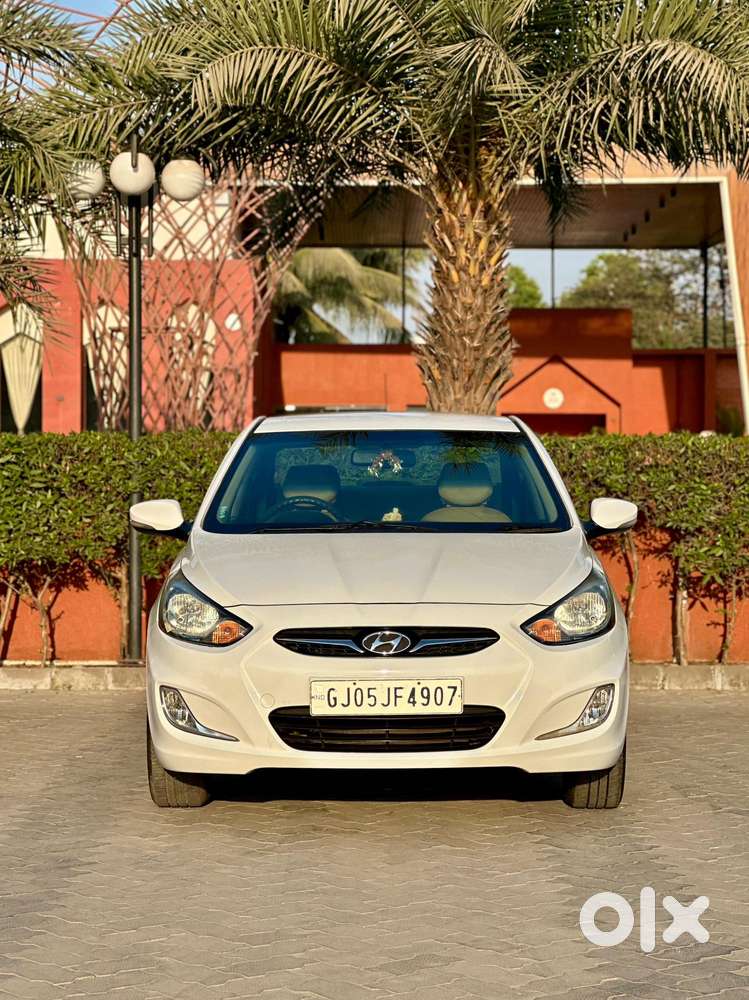 Hyundai Fluidic Verna 1.6 Vtvt S(o), 2014, Petrol
