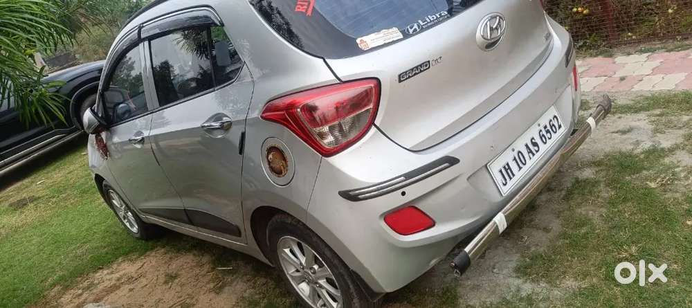Hyundai Grand I10 2015 Petrol 70000 Km Driven