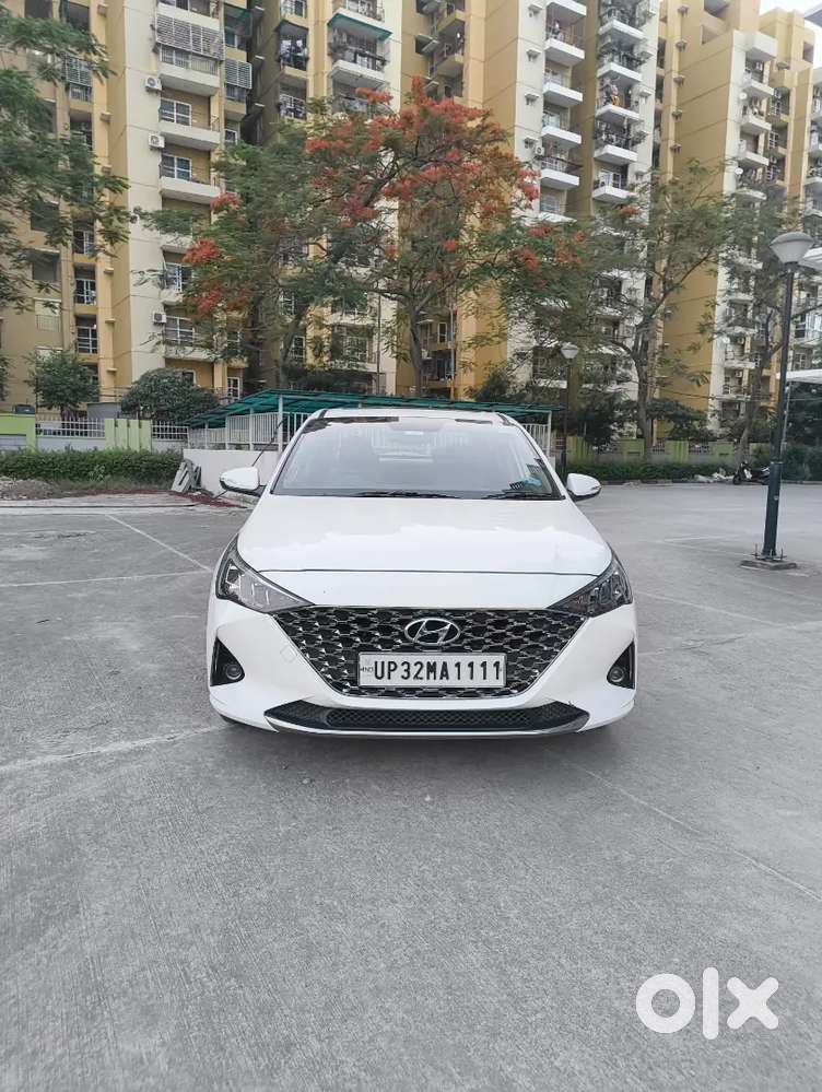 Hyundai Verna 1.5 Crdi Mt Sx(o)