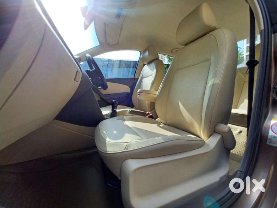 Volkswagen Vento 1.6 Highline, 2015, Petrol