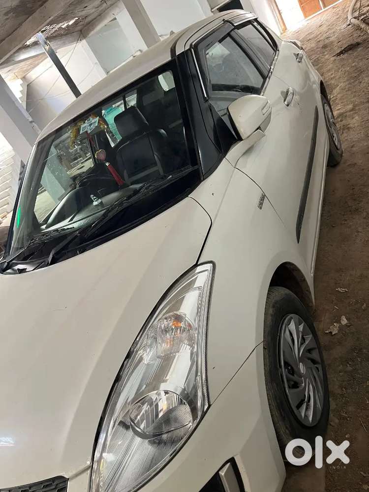 Maruti Suzuki Swift 2015 Diesel 82000 Km Driven