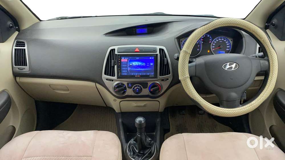 Hyundai I20 2012-2014 Magna, 2012, Petrol