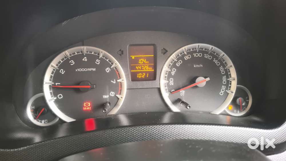 Maruti Suzuki Swift Vxi, 2012, Petrol