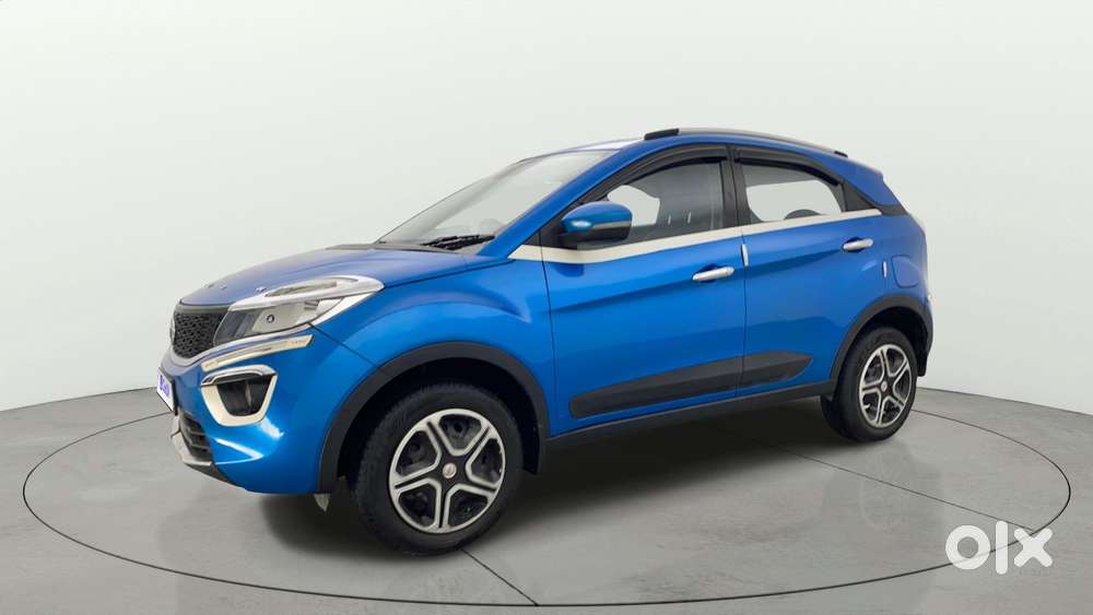 Tata Nexon 1.2 Revotron Xt, 2018, Petrol