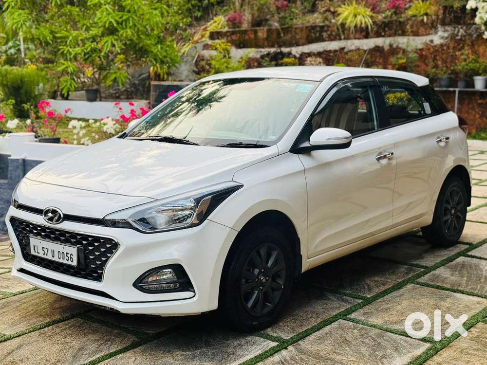 Hyundai I20 2019 31,000 Km Driven Petrol Automatic