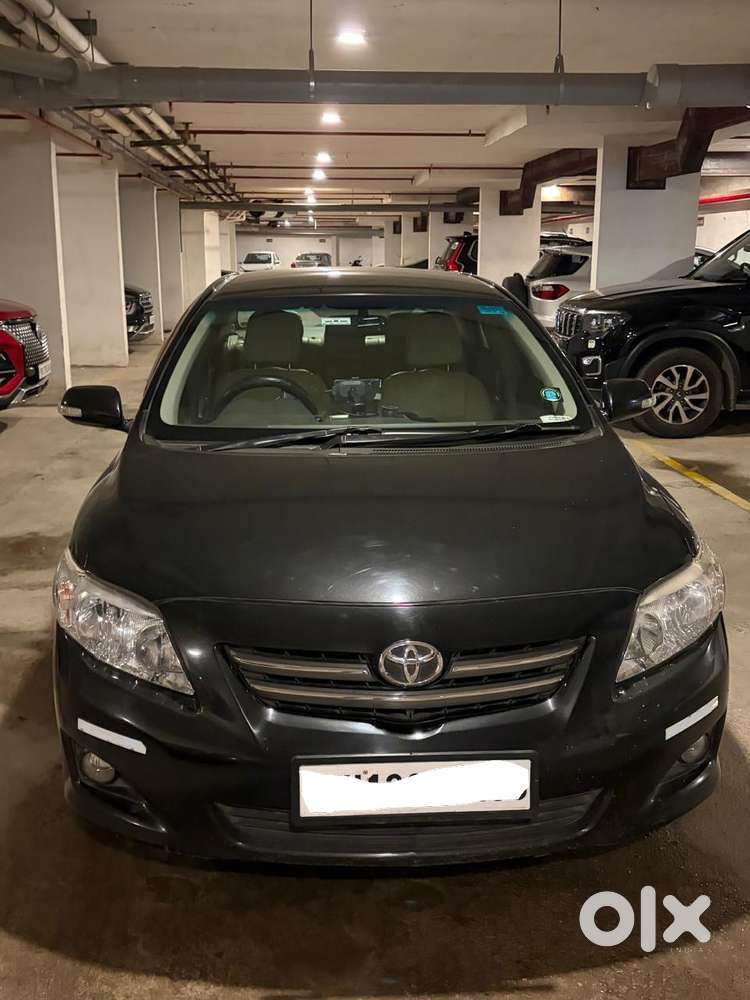 Toyota Corolla Altis 2010