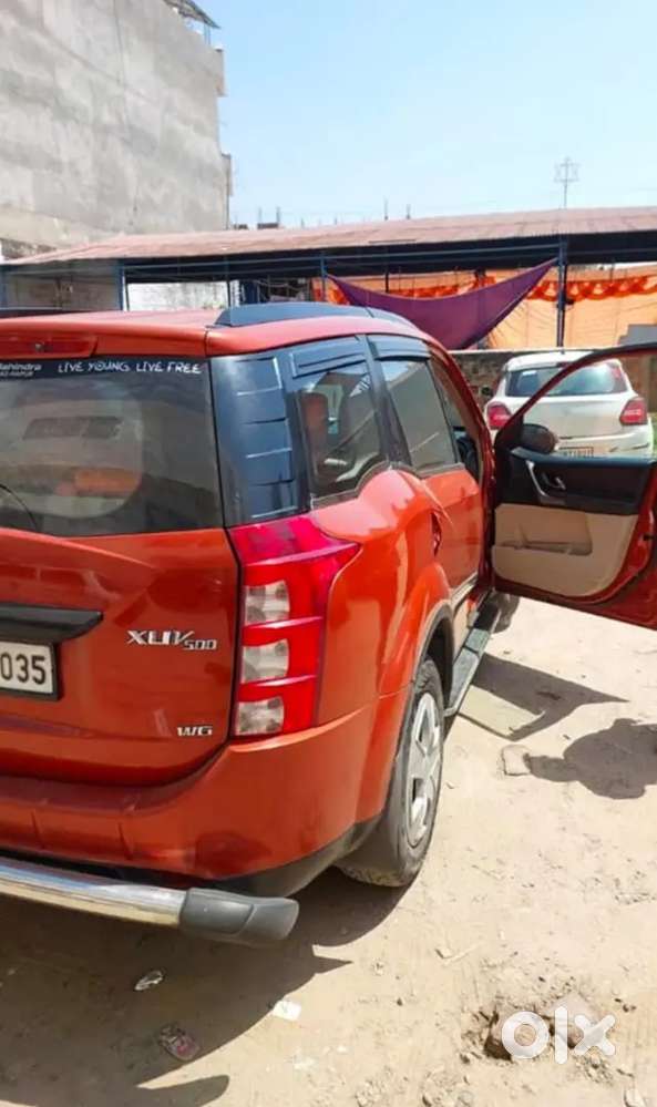 Mahindra Xuv500 2016 Diesel 150000 Km Driven