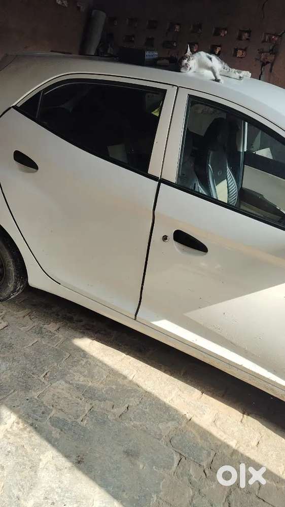 Hyundai Eon Magna 2014 Km Driven