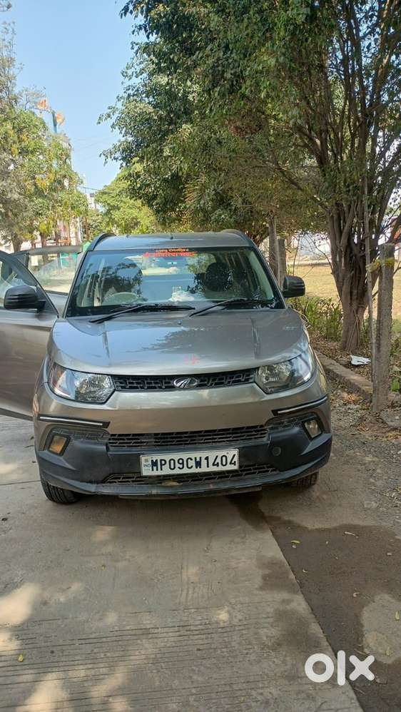 Mahindra Kuv 100 2017 Petrol Manual