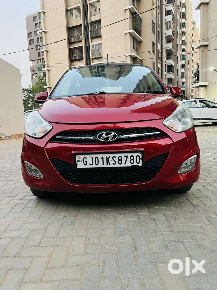 Hyundai I10 Asta Sunroof At, 2013, Petrol