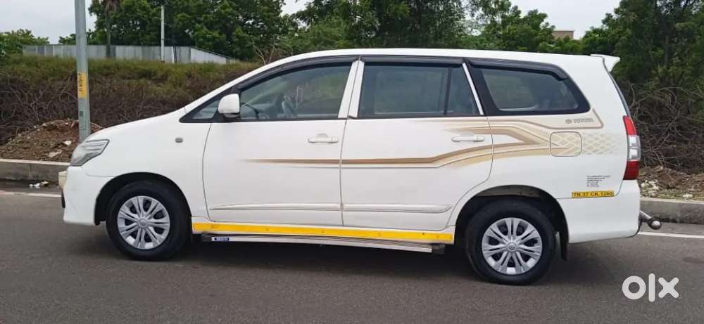Toyota Innova T Board Diesel Engine