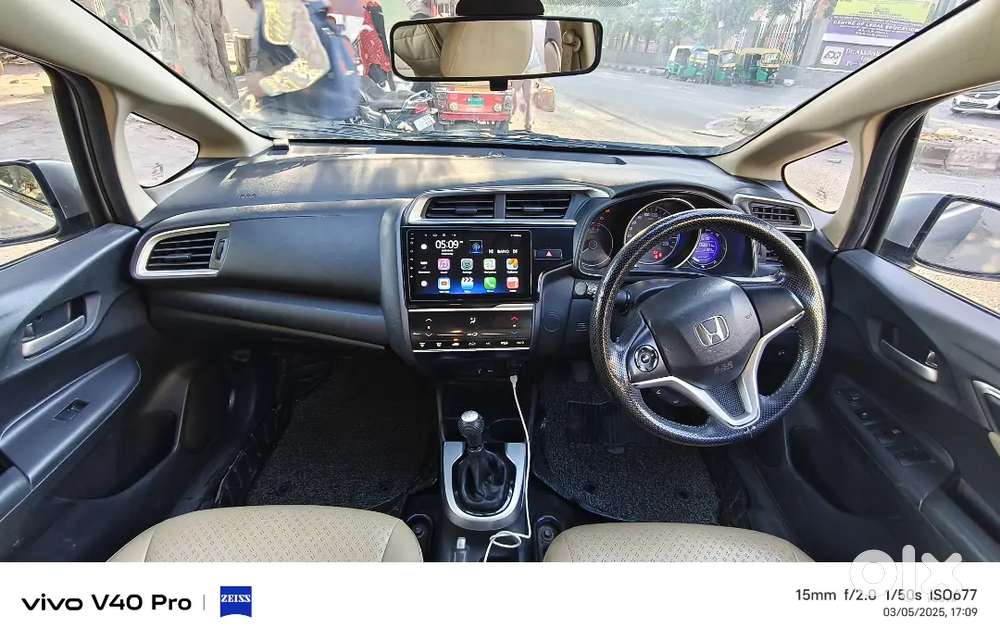 Honda Jazz 2017 Cng & Hybrids Well Maintained