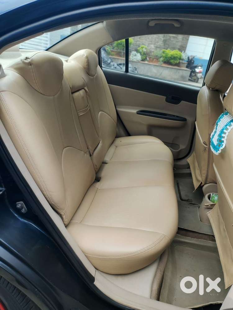 Hyundai Verna Petrol 2009