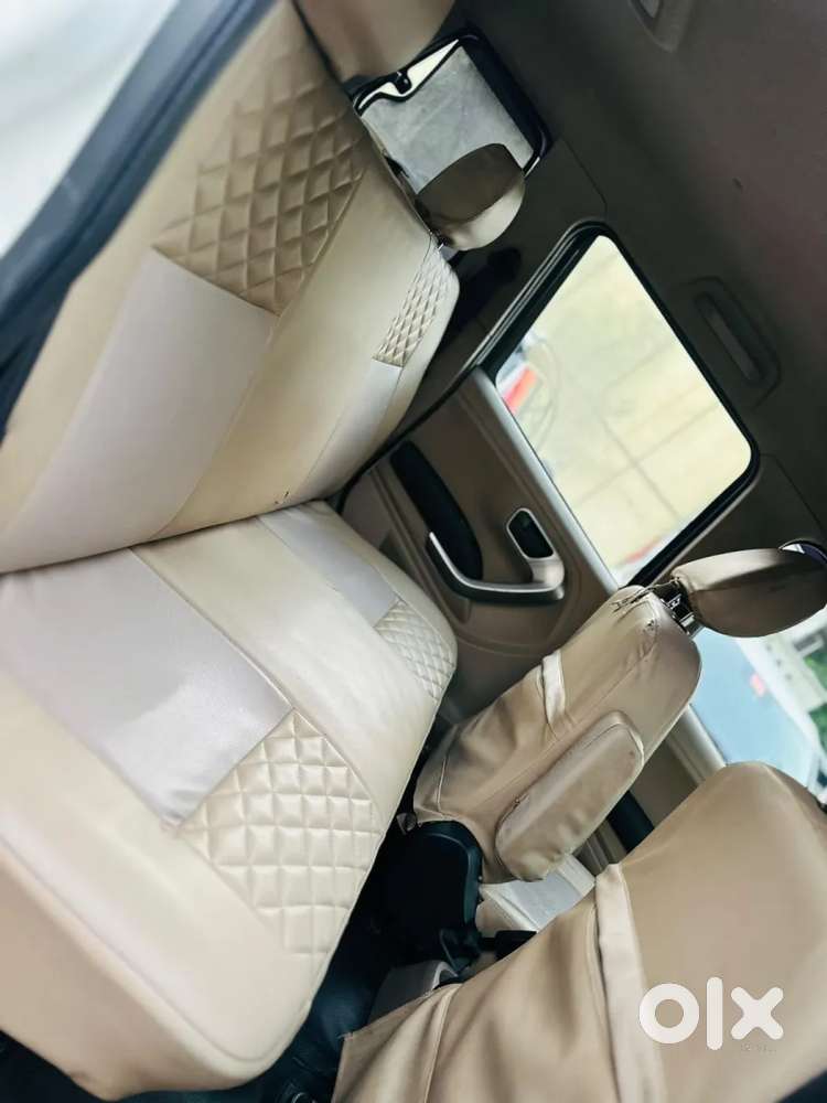 Mahindra Tuv 300 T10, 2020, Diesel